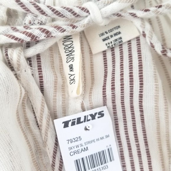 Sky and Sparrow High Neck Smocked Crop Top - Picture 8 of 9